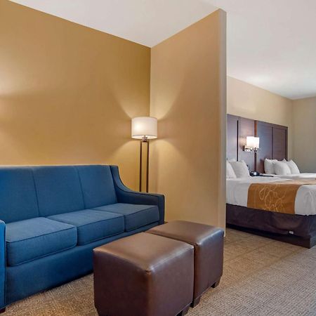 Comfort Suites Alexandria Bagian luar foto