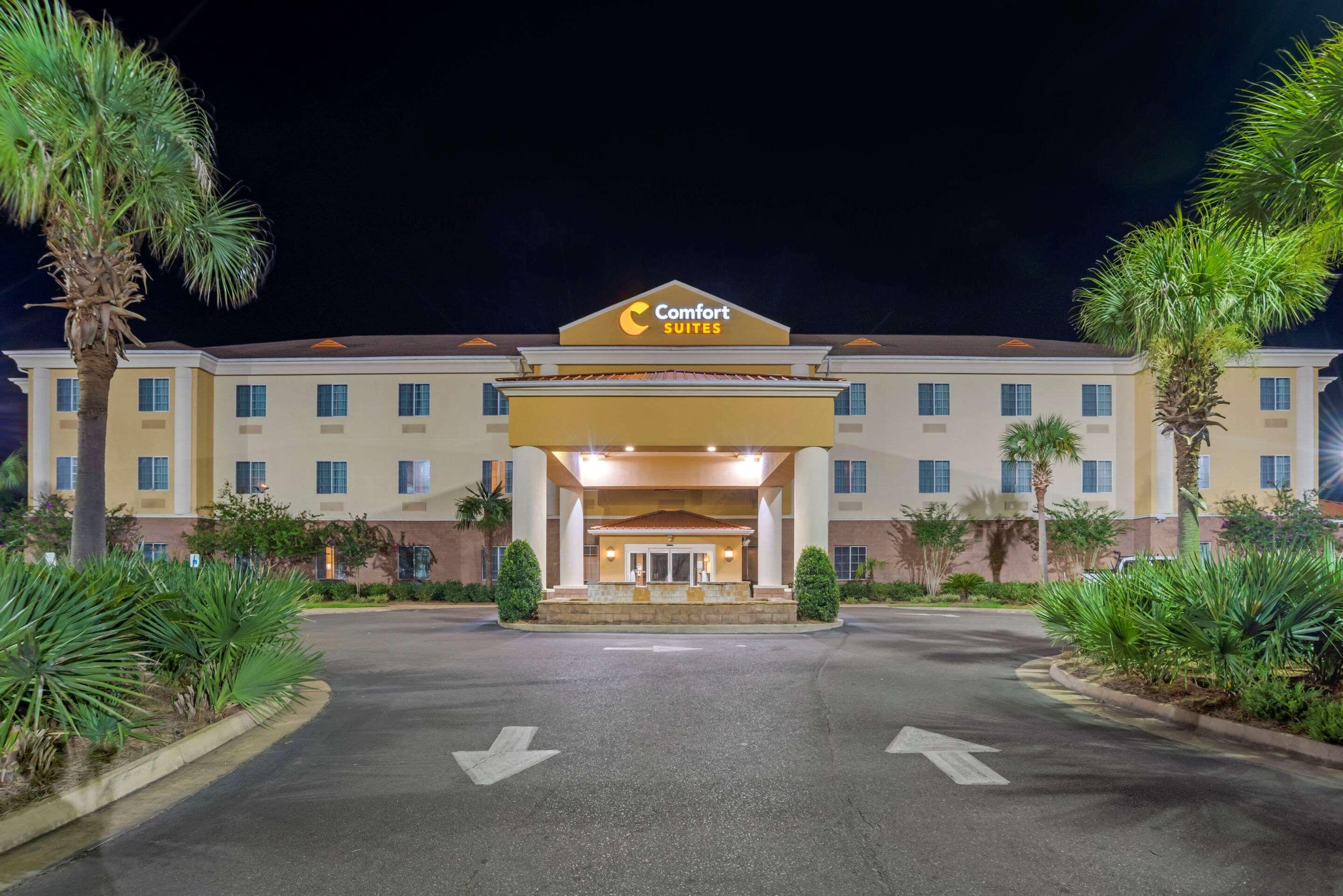 Comfort Suites Alexandria Bagian luar foto
