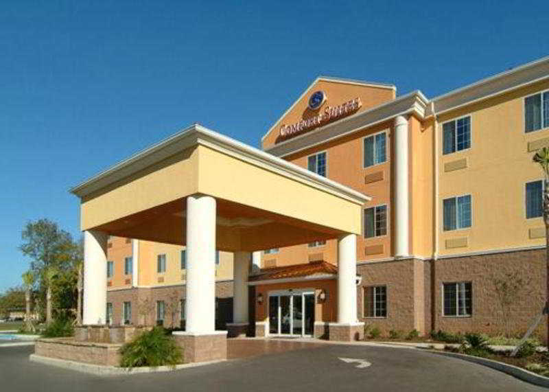 Comfort Suites Alexandria Bagian luar foto